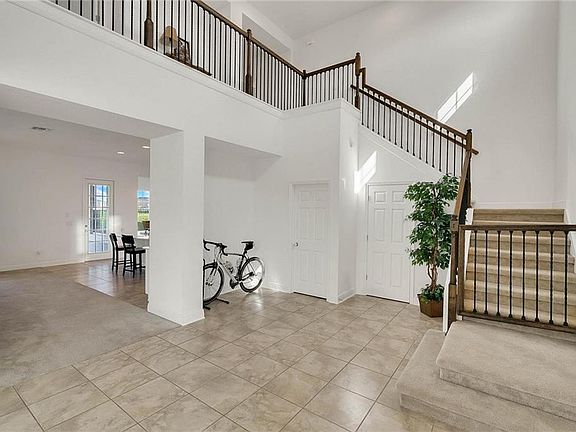 3rd image of 15949 Citrus Knoll Dr