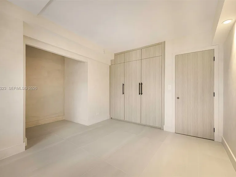 2301 Collins Ave #526 — Photo 17