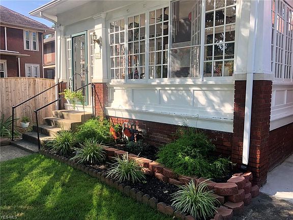 2nd image of 803 4th St