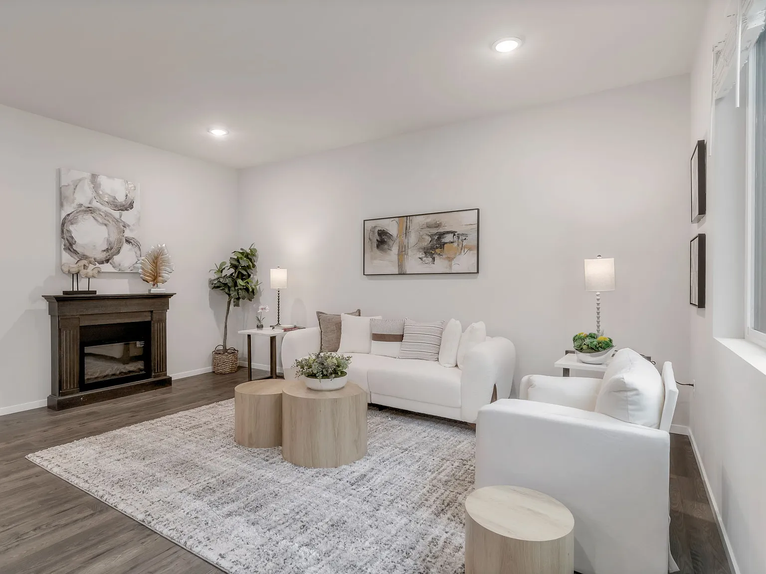 4 bed, 2.5 bath, 2265 sqft, $3,495 — Photo 4