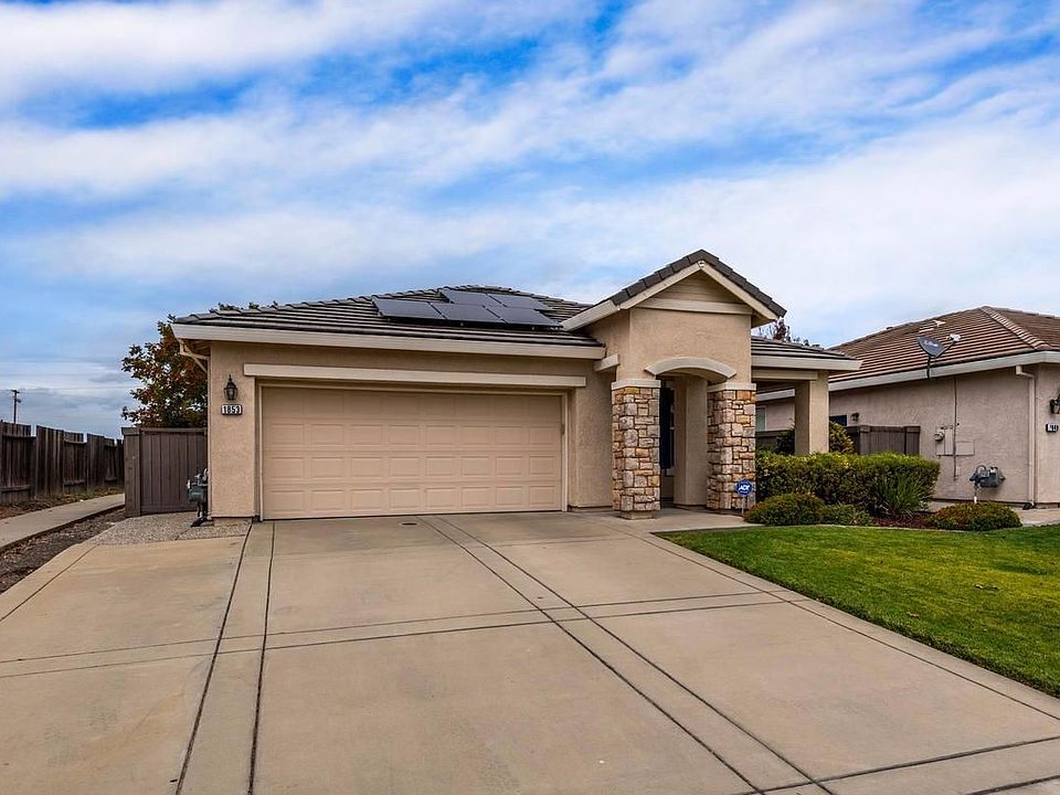 1st image of 1853 Zurlo Way