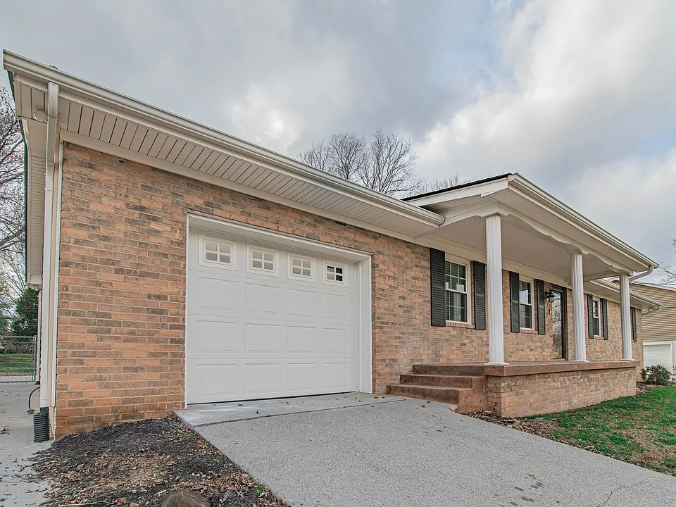 7707 Windsong Rd