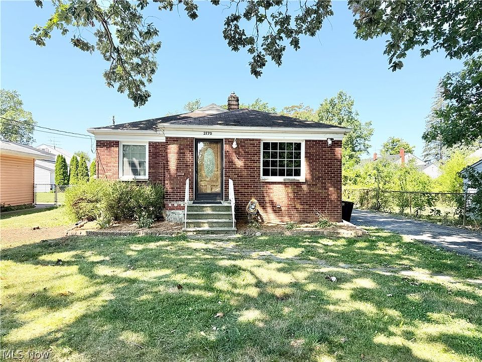 1st image of 2770 Park Dr