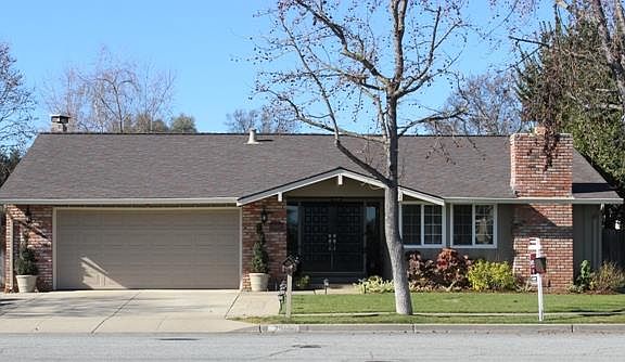 2nd image of 7569 Santa Paula Dr