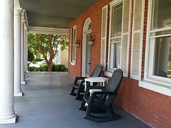 1055 Cambridge Cres APT 5, Norfolk, VA 23508