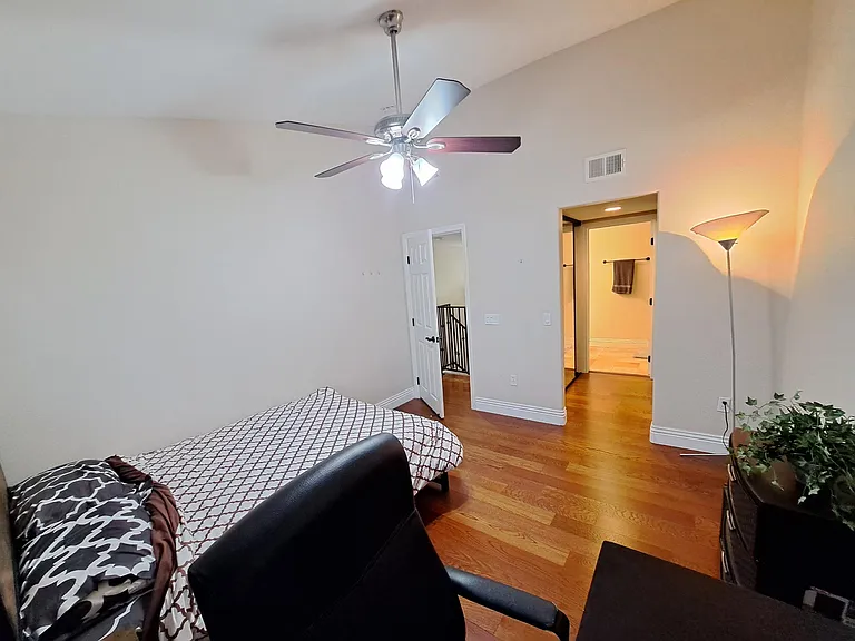 3955 Nobel Dr #180 — Photo 18
