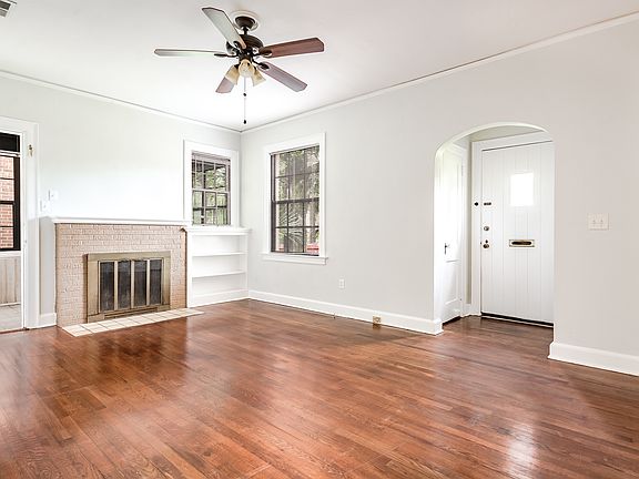 3rd image of 1621 Flagler Ave