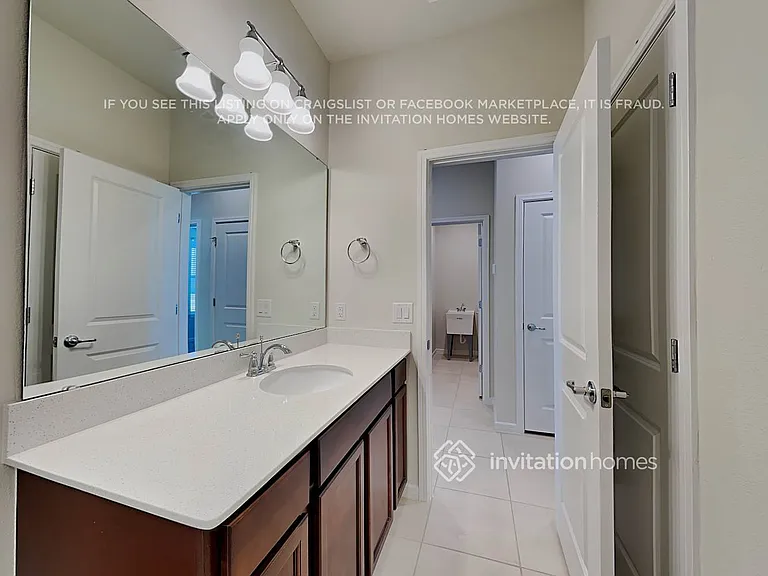2600 Blowing Breeze Ave — Photo 15