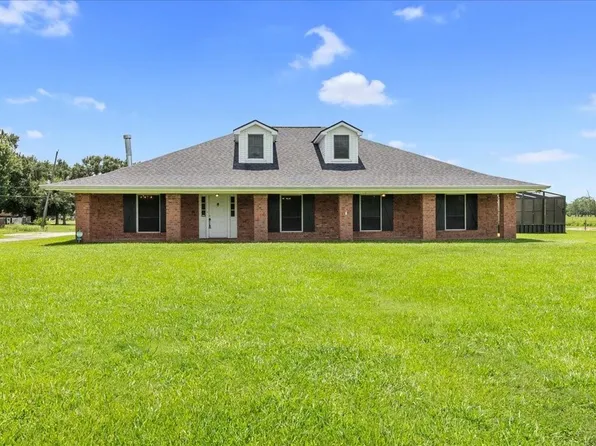 128 Ash St, Raceland, LA 70394