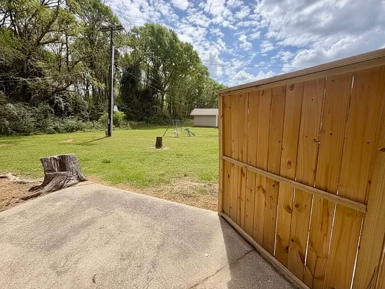1502 Waverly Way #B-2 — Photo 12
