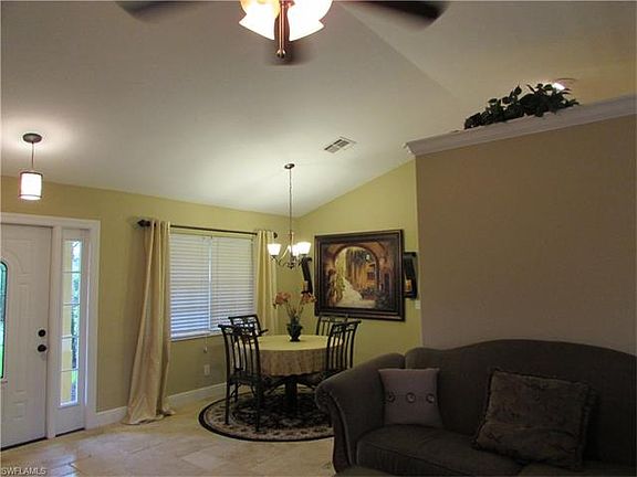 3rd image of 6231 Astoria Ave