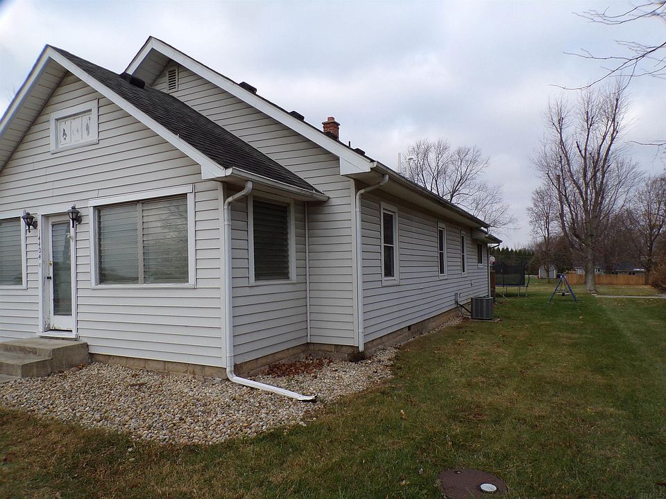 14404 W Main St, Daleville, IN 47334 | Zillow