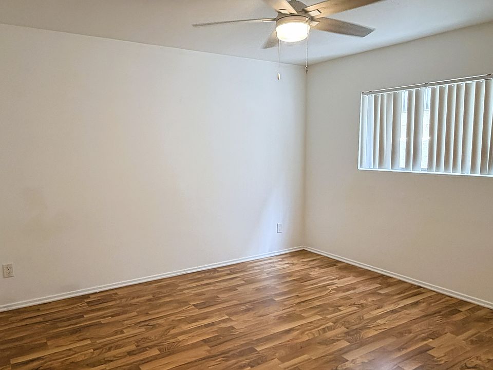1st image of 14641 Magnolia Blvd APT 3