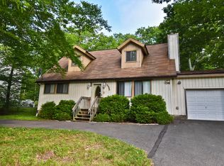 2114 Onondaga Way, Tobyhanna, PA