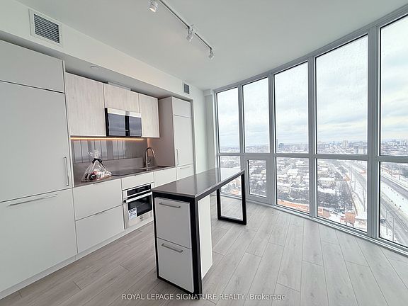 4th image of 1 Fairview Rd E #1311