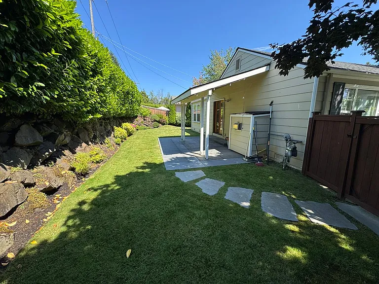 3420 W Bertona St — Photo 6