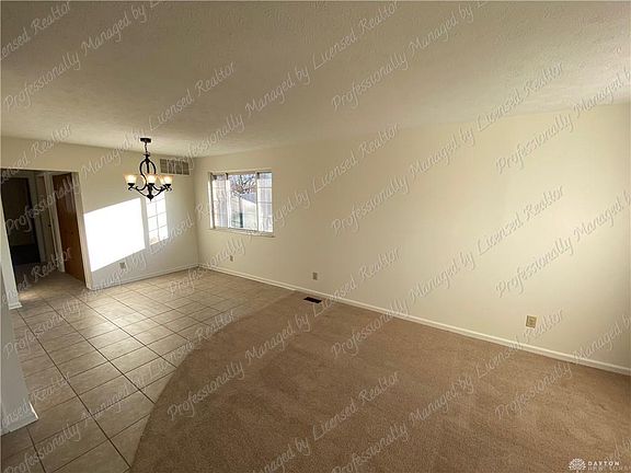 4th image of 8776 Shadycreek Dr