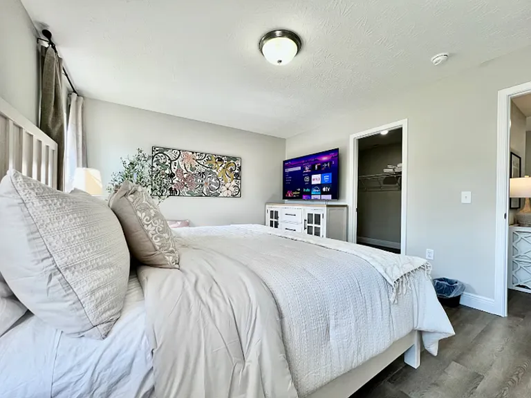 121 Southwind Blvd — Photo 19