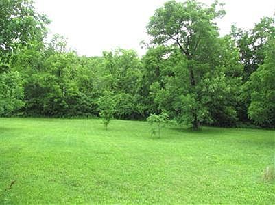 2nd image of 409 Darlas Dr