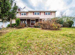 29 Devon Dr, Piscataway, NJ 08854