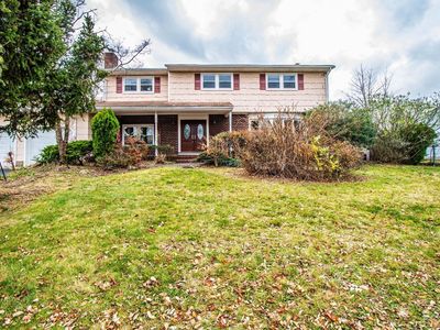 29 Devon Dr