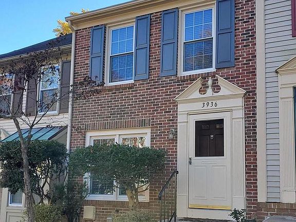 2nd image of 3936 Angelton Ct