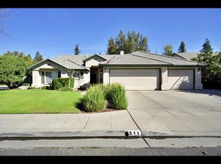 511 W Jordan Ave, Clovis, CA 93611