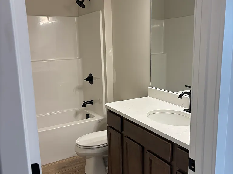 8930 Keenberg Ln — Photo 40