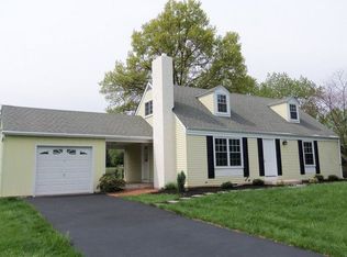 104 Scenic View Dr, Coatesville, PA 19320