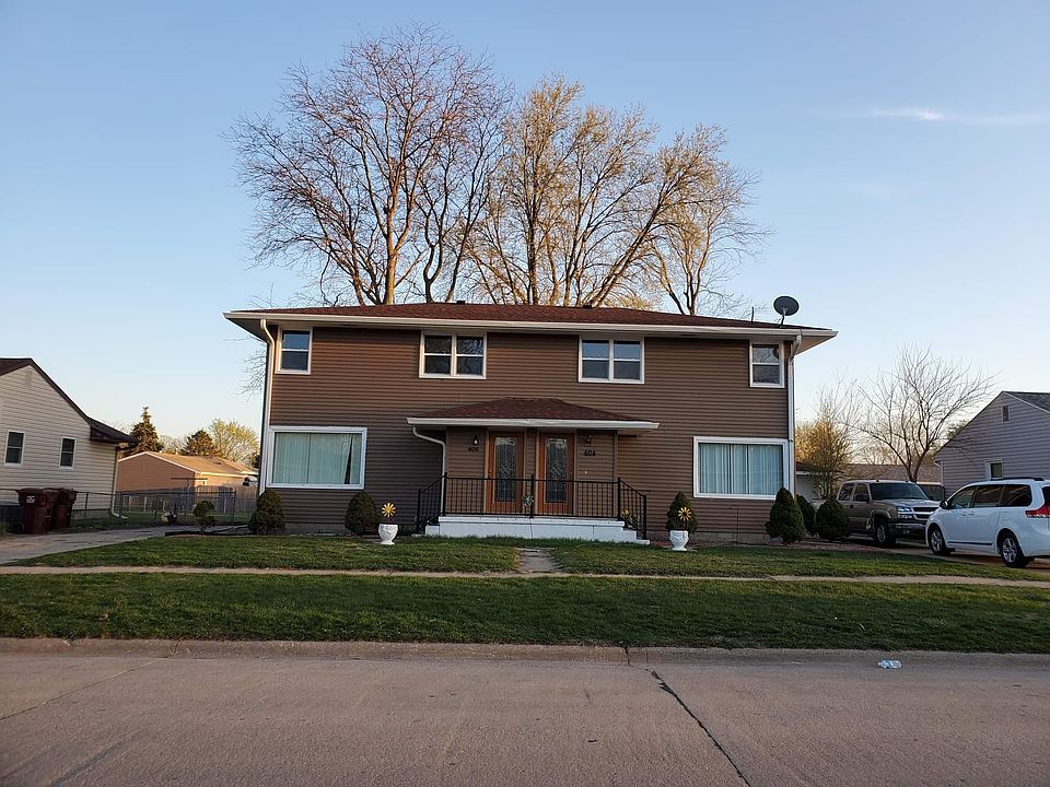 1st image of 406 E 18th St #406