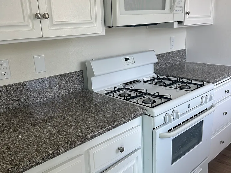 14116 Tiara St #5 — Photo 3