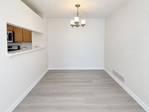 3rd image of 1248 James Cir