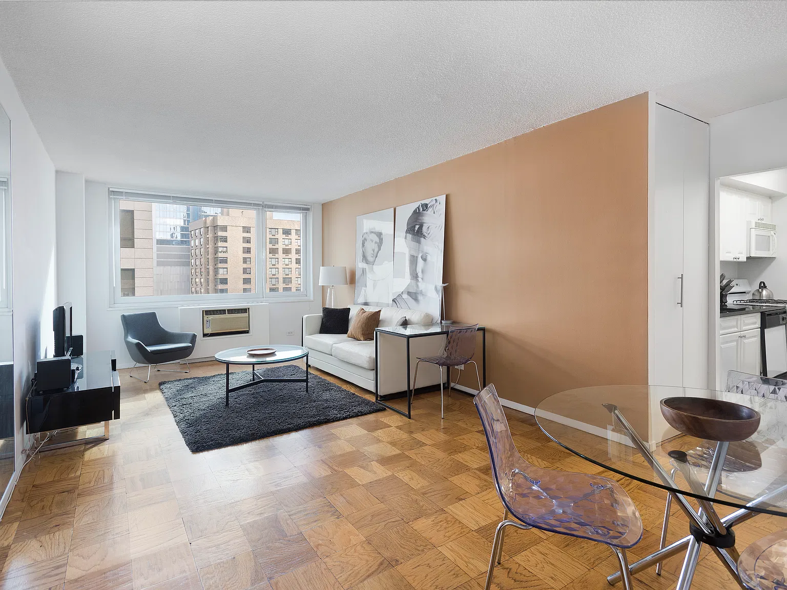 230 West 55th Street — Photo 1