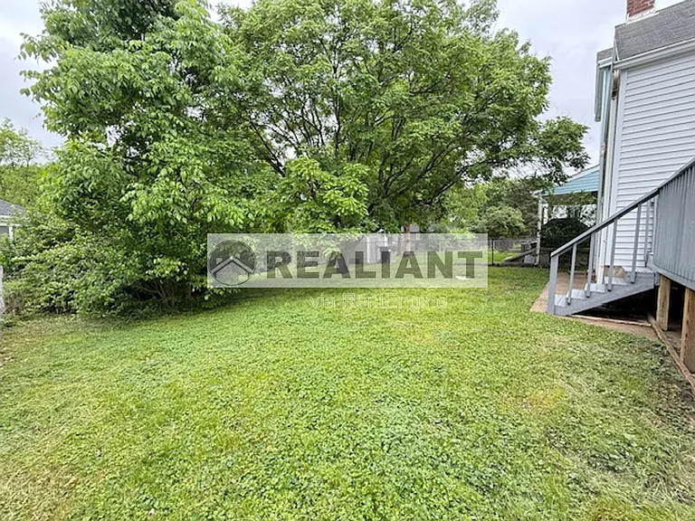128 W 31st St — Photo 11
