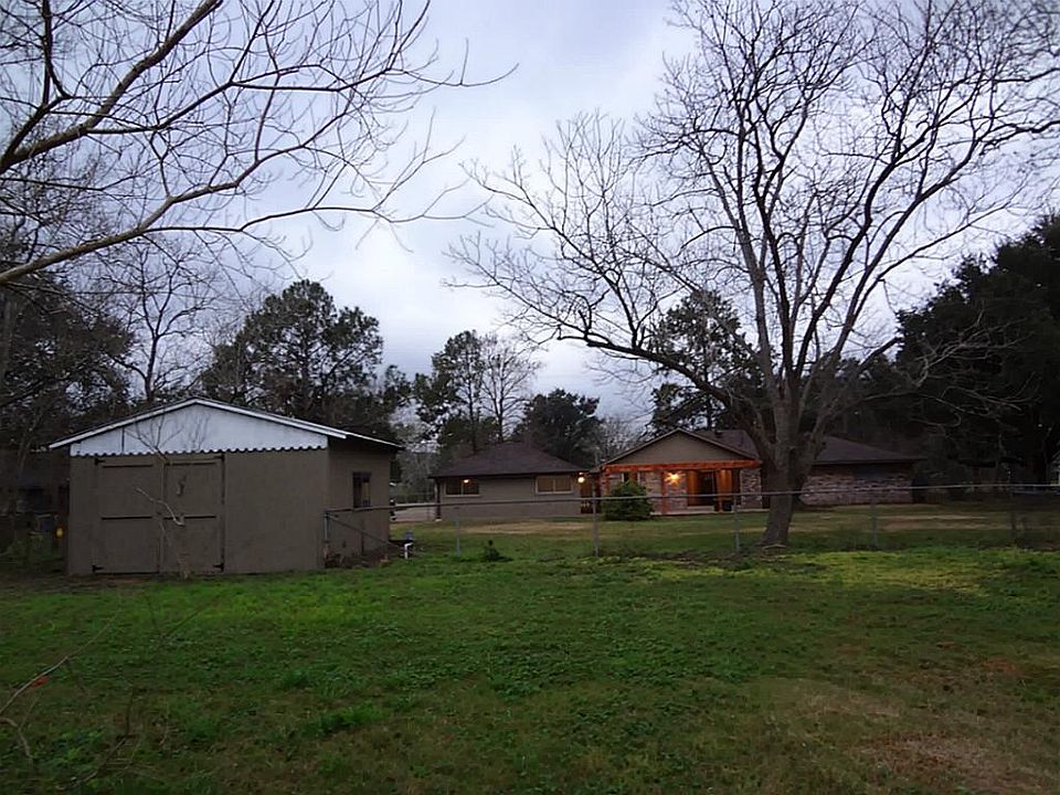 2nd image of 12711 Manor Dr