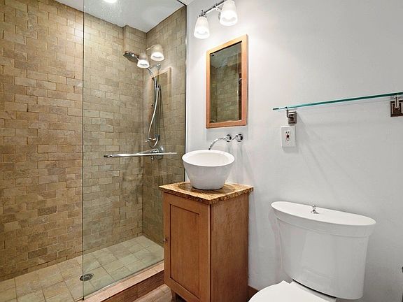 5th image of 519 W 142nd St