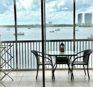 2920 Point East Dr APT N407, Aventura, FL, 33160