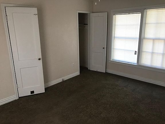 5th image of 4307 Featherston Ave