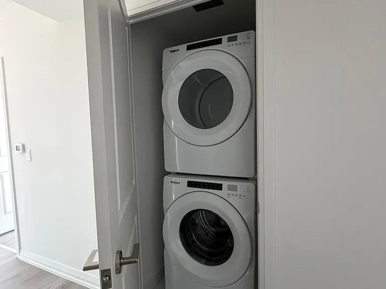 325 Yorkland Blvd #4303 — Photo 9