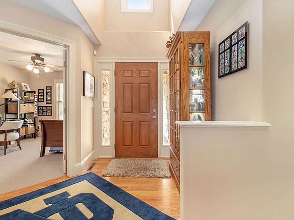 5th image of 19429 Cottage Ct