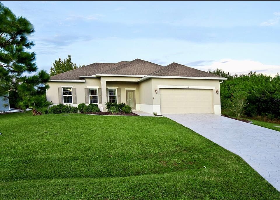1st image of 8117 TECUMSEH CIRCLE