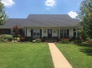 4061 Tara St, Springdale, AR 72762
