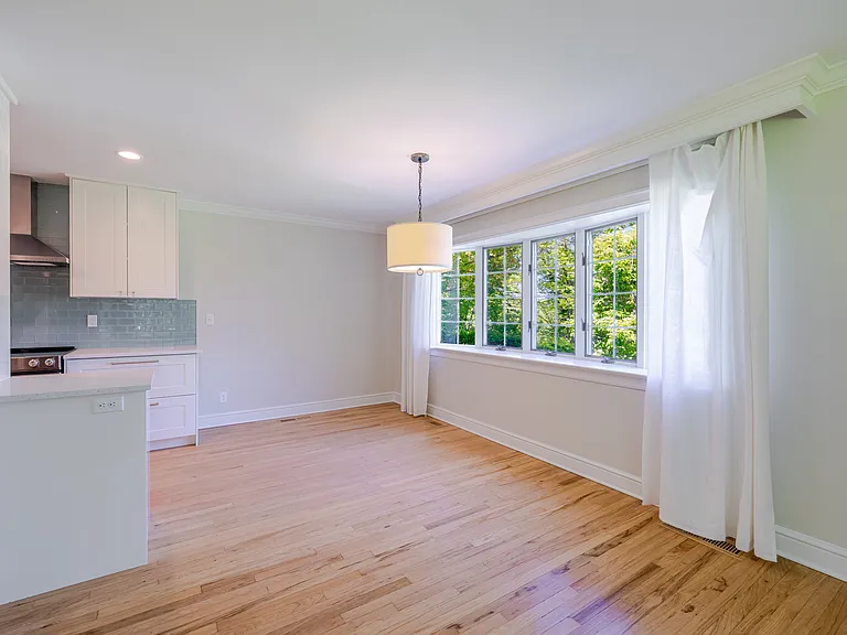 395 Taconic Rd — Photo 5