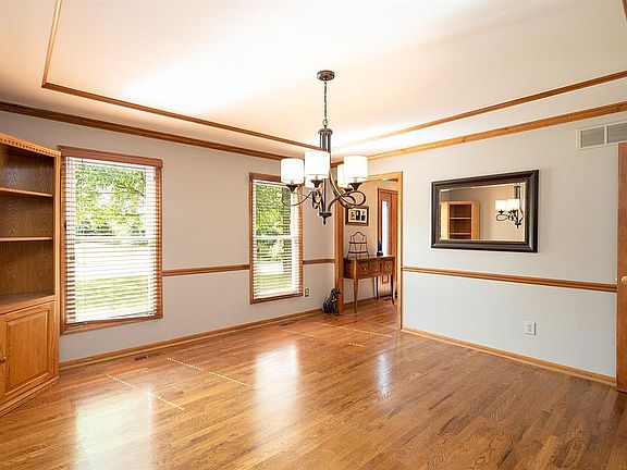 5th image of 7256 Smokeywoods Ln