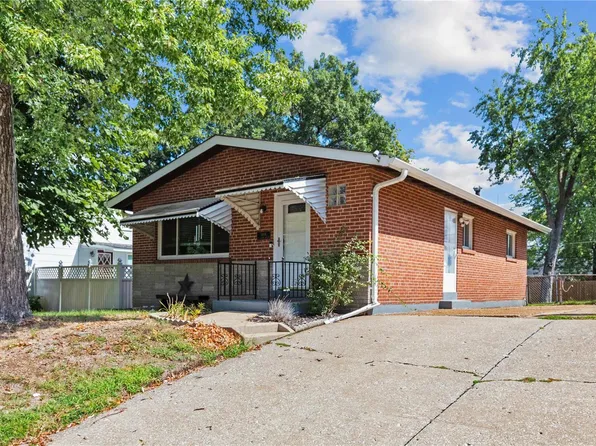 1006 S Laclede Station Rd, Saint Louis, MO 63119