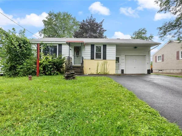 103 Turnpike St, Liverpool, NY 13088