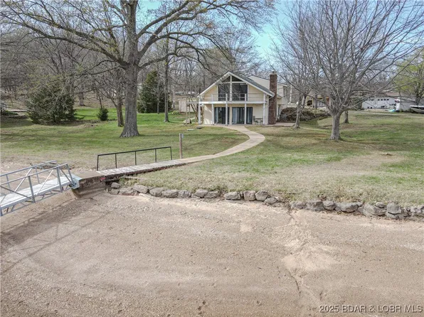 18 Twin Oaks Point, Climax Springs, MO 65324