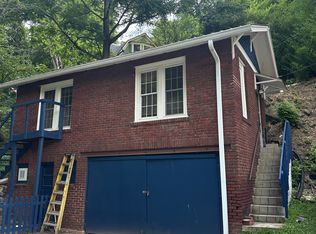 141 Hill St, Marshall, NC 28753