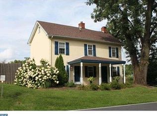 1647 W Doe Run Rd, Kennett Square, PA 19348