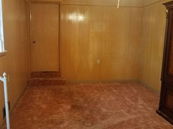 5th image of 6118 Avenue Q